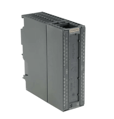 Siemens 6ES7322-1BL00-0AA0 SIMATIC S7-300 Digital Output SM 322 Module with 32 DO, 24V DC and isolated design.